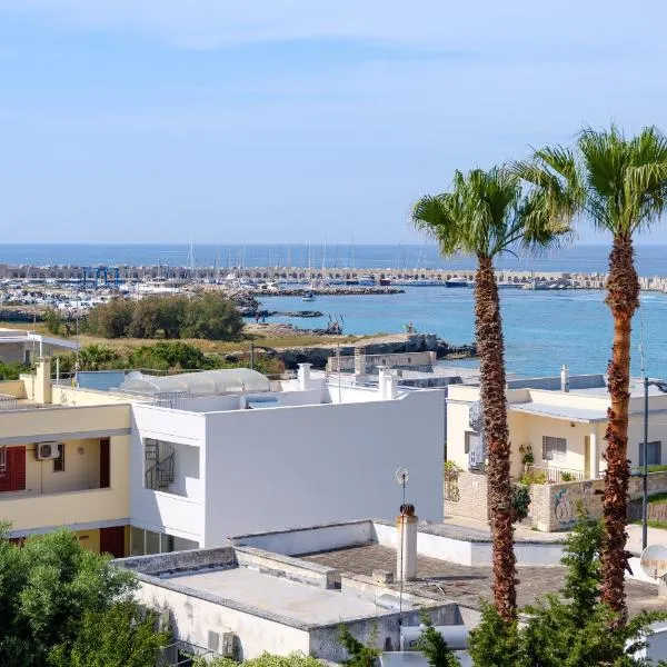 Casa tra cielo e mare in Salento – hotel w mieście San Foca