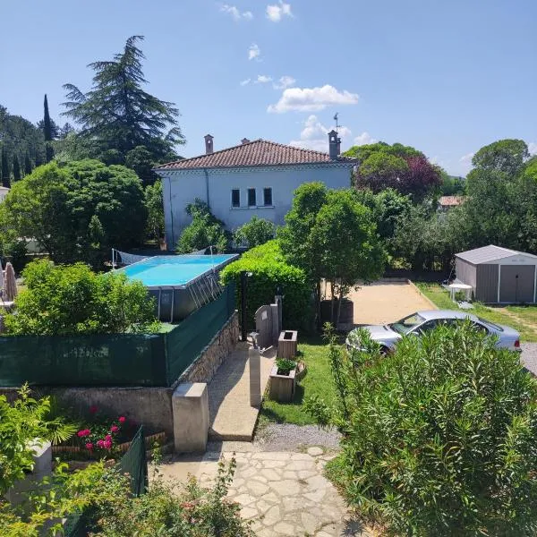 L oxygène Ardechois gîte 2 – hotel w mieście Ruoms