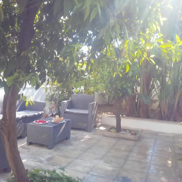CASA VACANZA YDROUS, hotel en Otranto