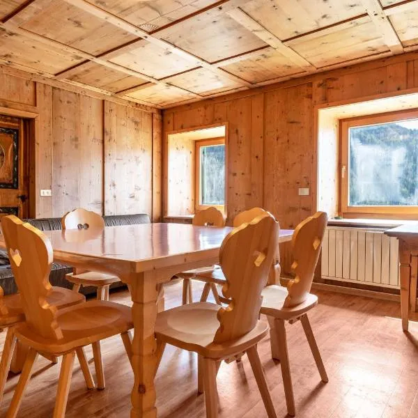 Muncion Apparte, hotel v destinaci Pozza di Fassa