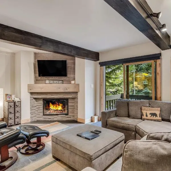 Interlude Condominiums 2-Bedroom Unit 101, hotel em Snowmass Village