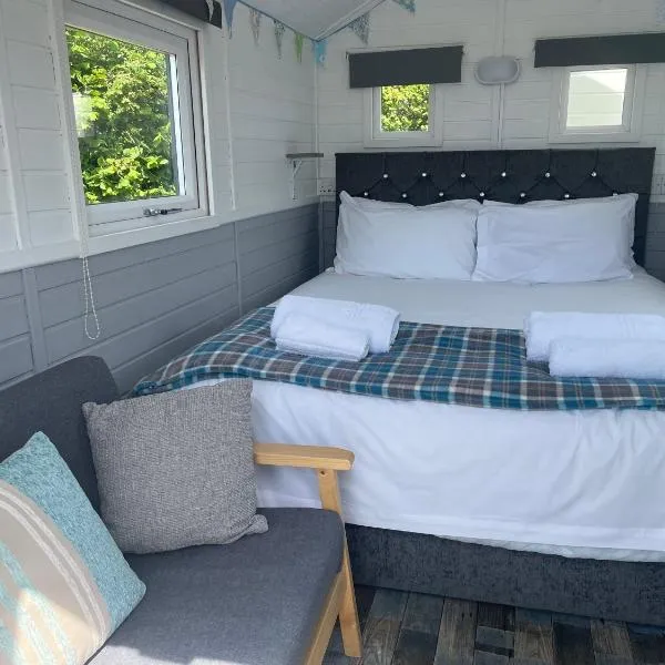 Estuary View - Cosy Shepherds Hut, hotel v destinaci Kingsbridge