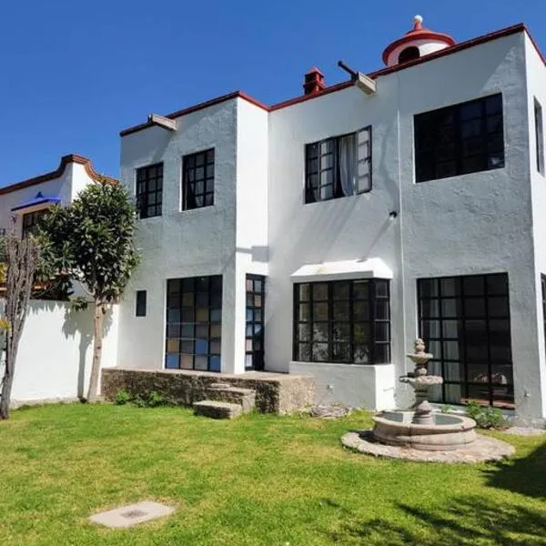 Casa Bugambilias - Hermosa casa centrica para 8, hotel in Tequisquiapan