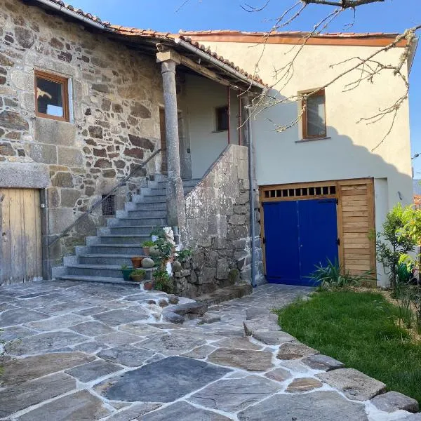 Farm house in Ribeira Sacra, hotel in Turbisquedo