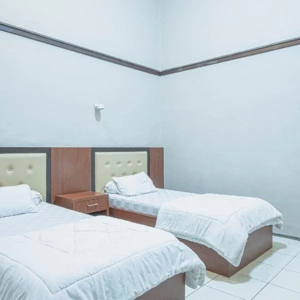 Kartika Syariah Guest House, hotel a Solo