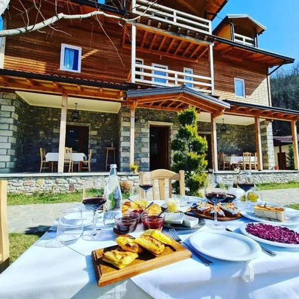 Bujtina Dini, hotel v mestu Rubik