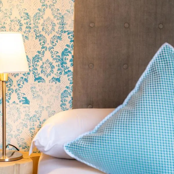 Sleep In Venzone, hotel v destinaci Venzone