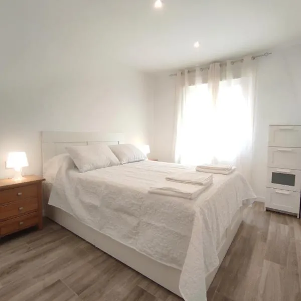 Apartamento Sotillo, hotelli Santa Polassa