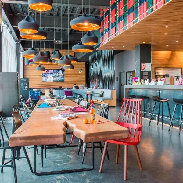 Moxy Aberdeen Airport, hotel v destinaci Dyce