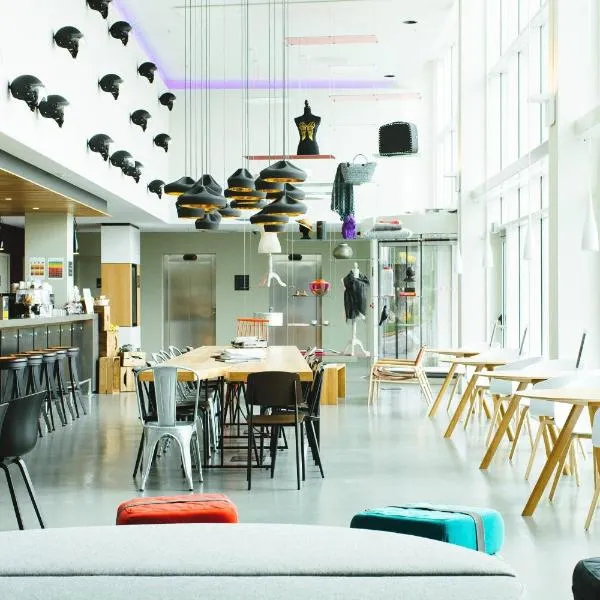 Moxy Milan Malpensa Airport, hotel a Case Nuove