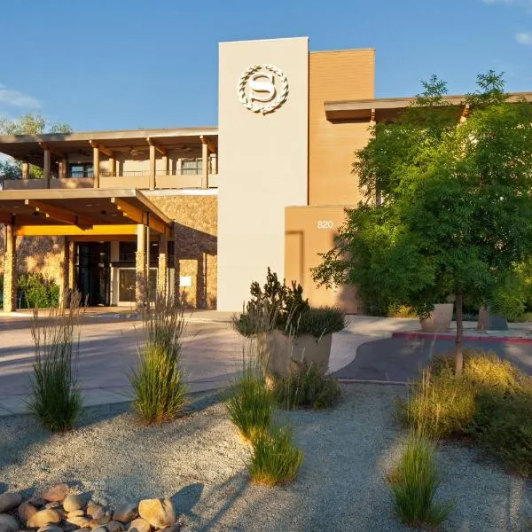 레딩에 위치한 호텔 Sheraton Redding Hotel at the Sundial Bridge