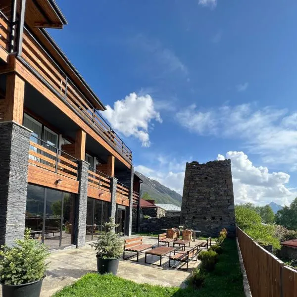 Capra Hotel Kazbegi, hotel v destinaci Stepancminda