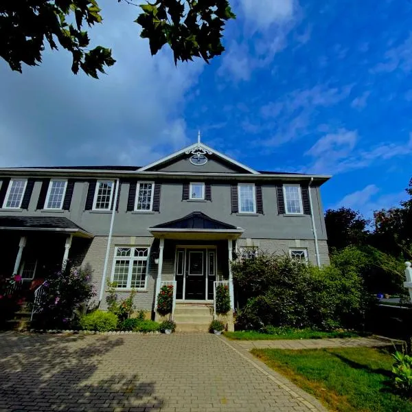 Charlottetown House, hotel v destinácii Niagara on the Lake