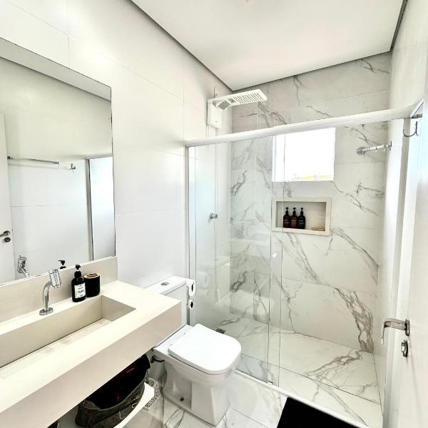 Apto Loft Novo - Porto Belo - 5 min a pé da praia - Foto 3