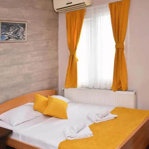 Guest House Villa Mir, hotel v destinaci Kragujevac
