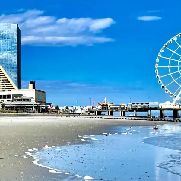3 Bedrooms, Boardwalk Duplex Beachblock Home!, hotel v destinaci Atlantic City