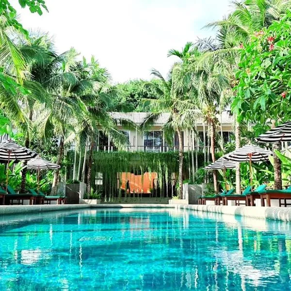 Signature Phuket Resort, ξενοδοχείο σε Chalong 