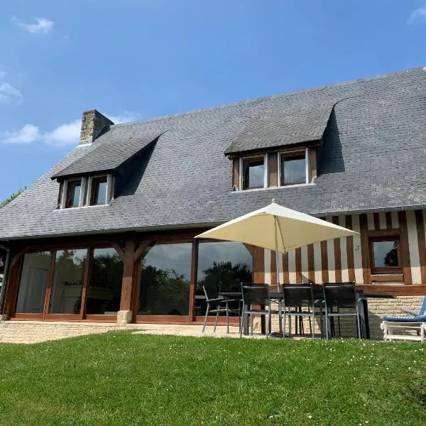 Bener'Inn Une maison 3 chambres 125 m2 ou Une maison 2 chambres 50 m2 ou les 2 maisons, hotelli kohteessa Bénerville-sur-Mer