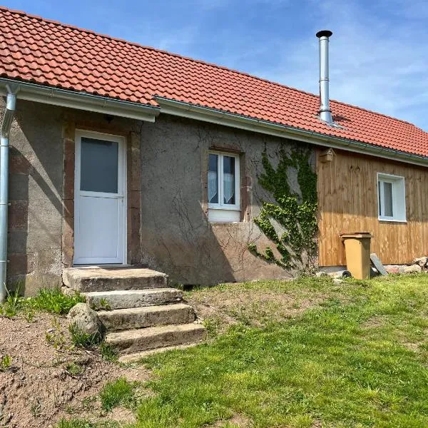La petite maison, hotel v destinaci Champagney