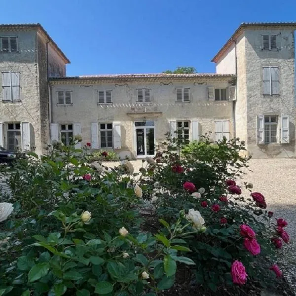 La Lauze, hotel in Puycalvel Lautrec