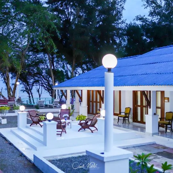 Ceylonta Beach Resort, hotel en Hambantota