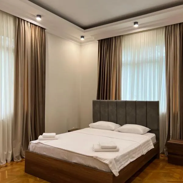 Green villa panorama, hotel v destinaci Batumi