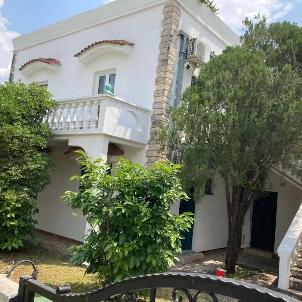Studios Annie, hotell sihtkohas Bijela