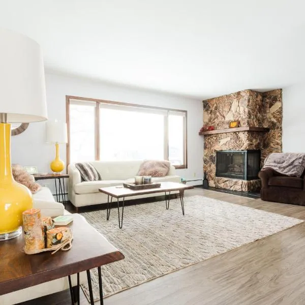 Relaxing Lake Haven House - Close to EVERYTHING!, hotel in Anchorage