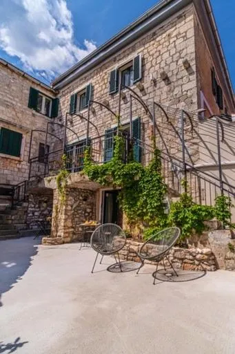 Villa Harmony, hotel v destinaci Supetar