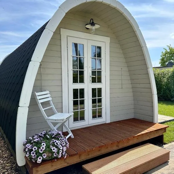 LODGE, een super knus tiny house, nabij vaarwater en haven!, ξενοδοχείο σε Belt-Schutsloot