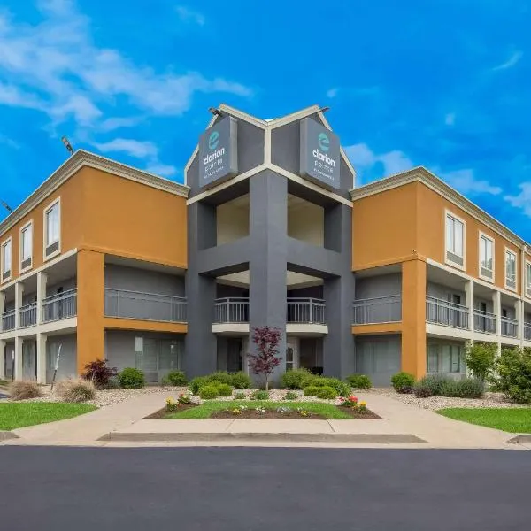 Clarion Pointe Indianapolis Northeast, khách sạn ở Castleton