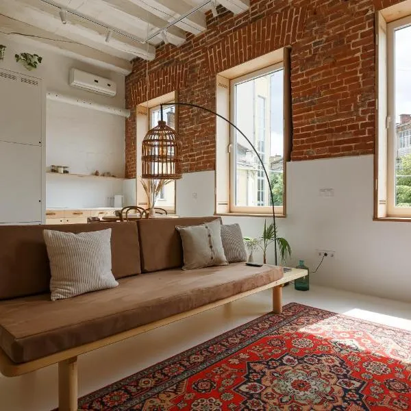 Loft Apartment, hotel in Ivano-Frankivsʼk