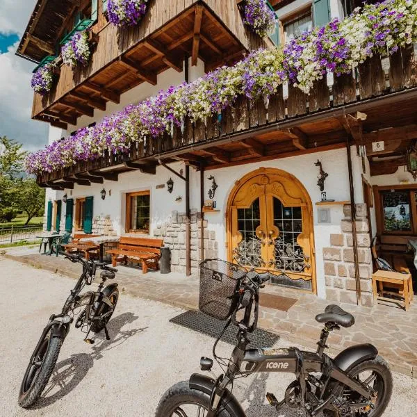 Locanda Montana – hotel w mieście San Vito di Cadore