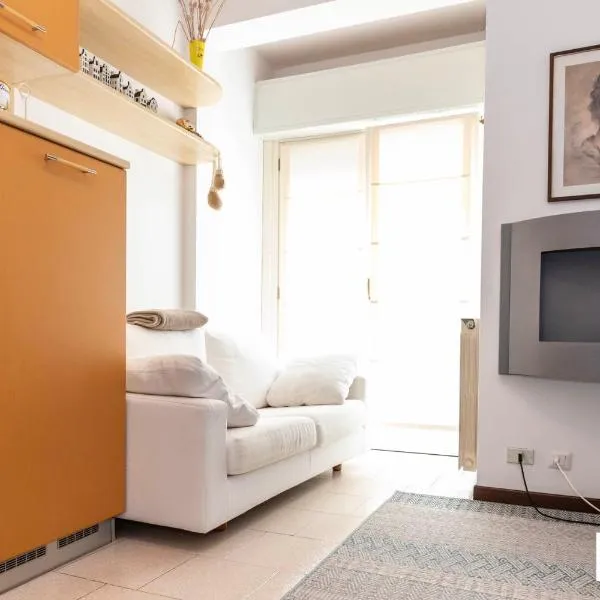 Casa Liviya - Appartamento con vista lago, hotel v destinaci Madonna del Sasso