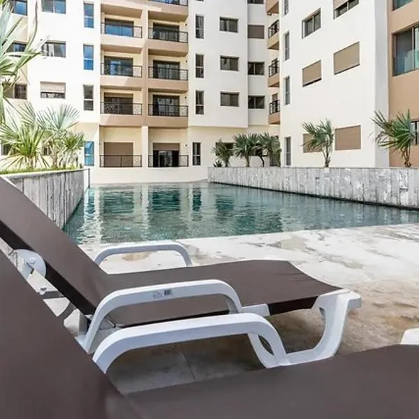 THE luxurious and romantic pearl apartment, hotel en Mohammedia