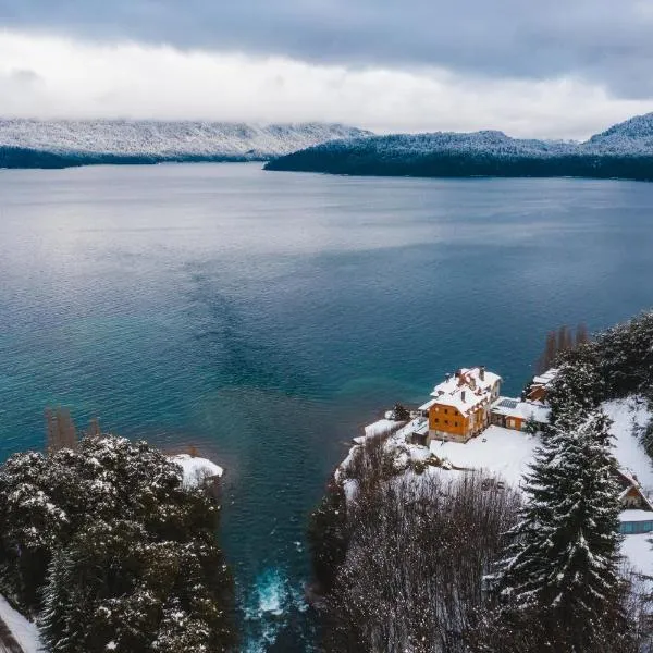 Correntoso Lake & River Hotel, hotel v destinaci Villa La Angostura