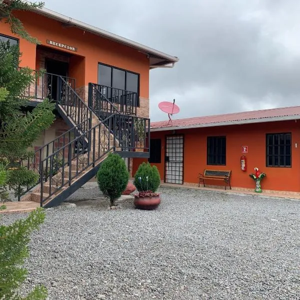 Cabañas Guadalupe Volcán, hotel in Cueta