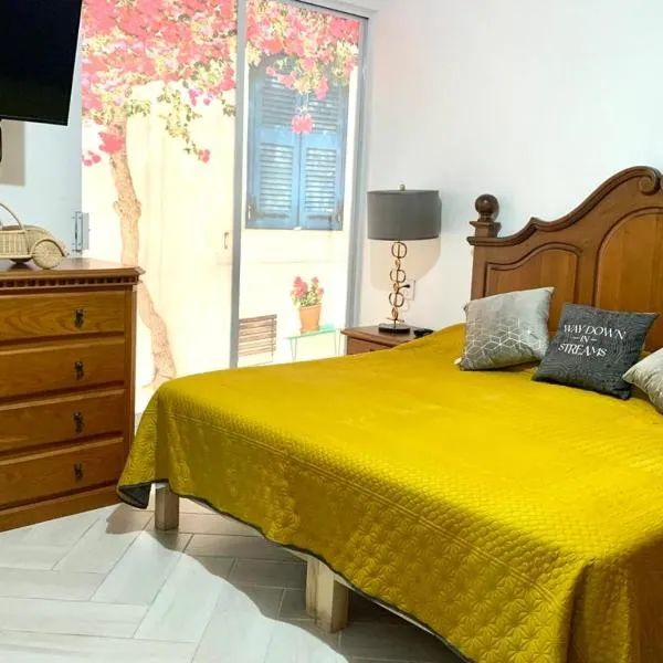 Bungamvilias Apartment, hotel v destinaci Uruapan del Progreso