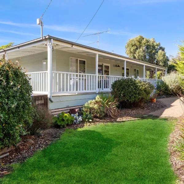 Green Gully House, hotel di Aireys Inlet