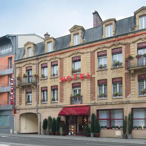 Hotel Le Pelican: Launois-sur-Vence şehrinde bir otel