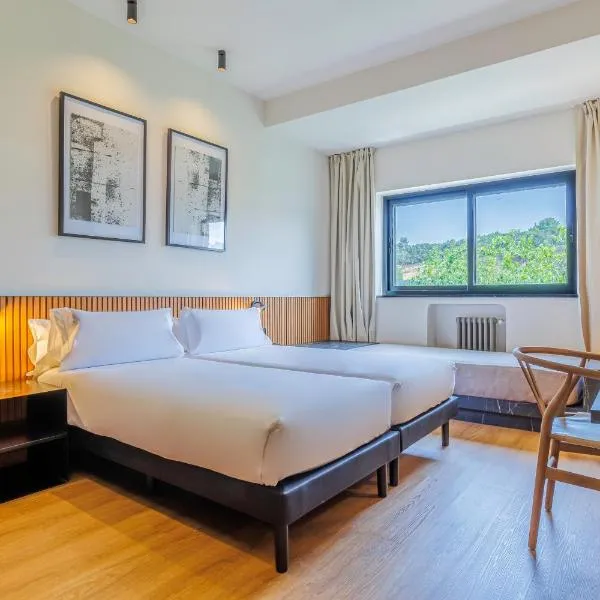 Hotel Acta Madfor, hotel in Madrid