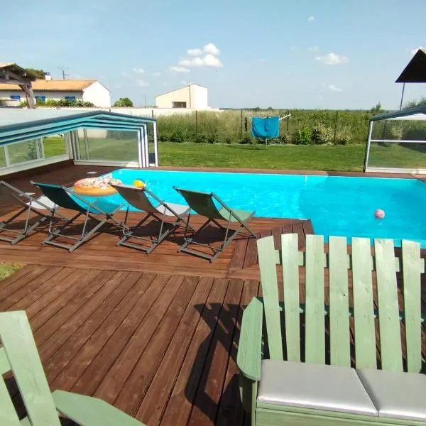 Le Making Of Chambres d'Hôtes insolites et Familiales, hotel em Thairé