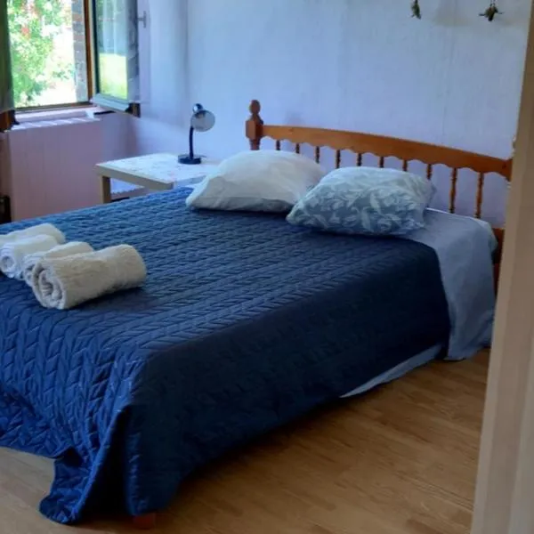 Chez Josie, chambre 18mCarre dans une longère Normande, hotel di Bois-Arnault