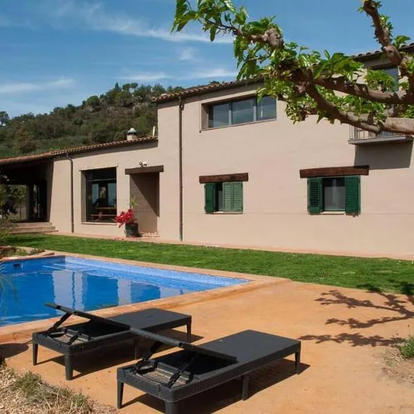 Cal Cabrer, hotel Masarach városában