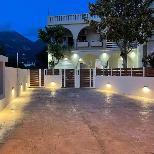 Seaside Archontiko โรงแรมในArkhondikón