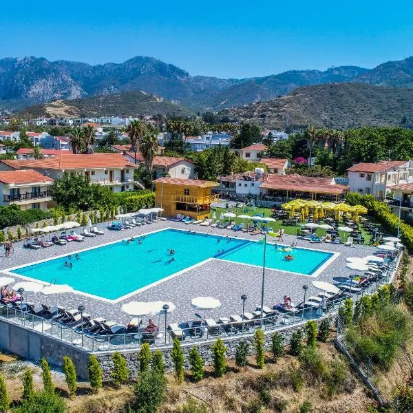 RIVERSIDE GARDEN Resort & Suna's Beach Club, hotel a Kyrenia
