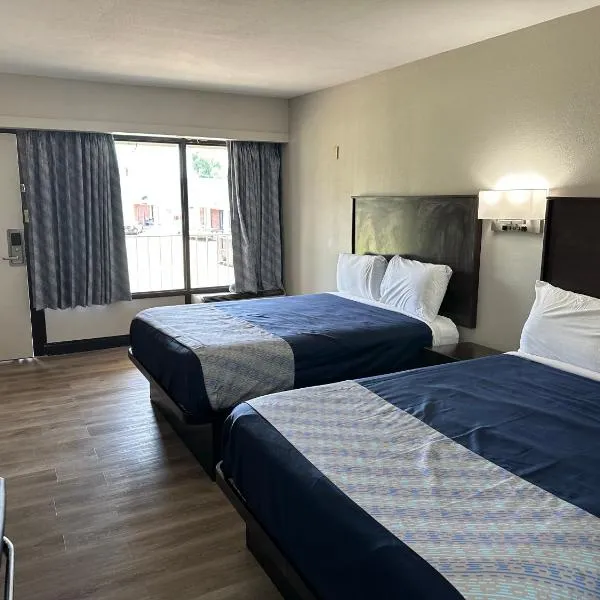 Oakwood Inn, hotel in Oakdale