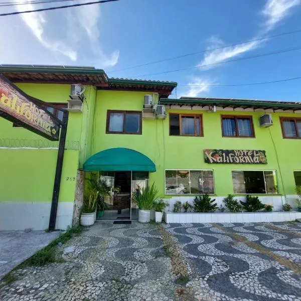 Hotel Kalifornia, hotel in Porto Seguro