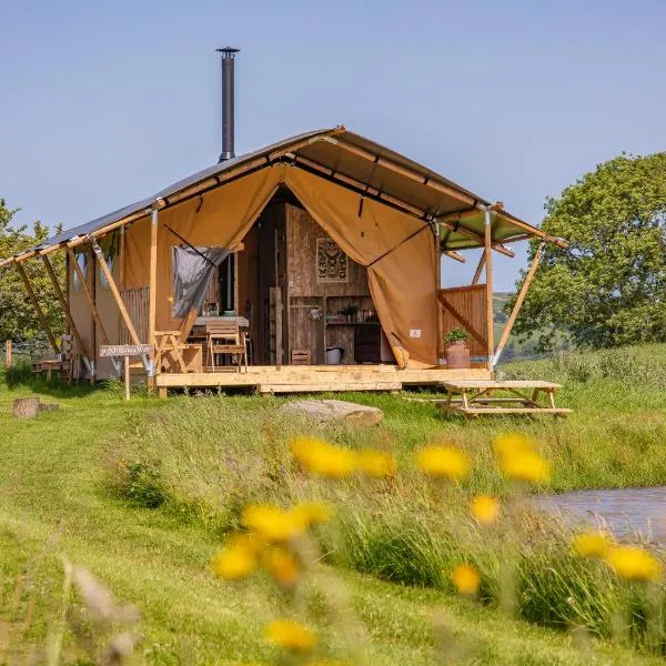 케어필리에 위치한 호텔 Under the Oak Glamping