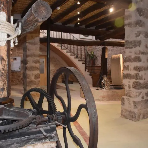 Lo Molí de Bot, hotel v destinaci Bot